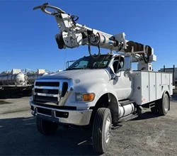 2012 TEREX COMMANDER 4047 MOUNTED ON 2012 FORD F750