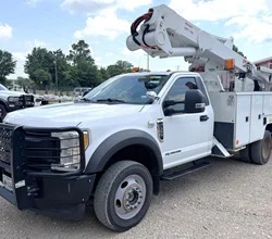 2017 ETI ETCMH37IH MOUNTED ON 2017 FORD F550