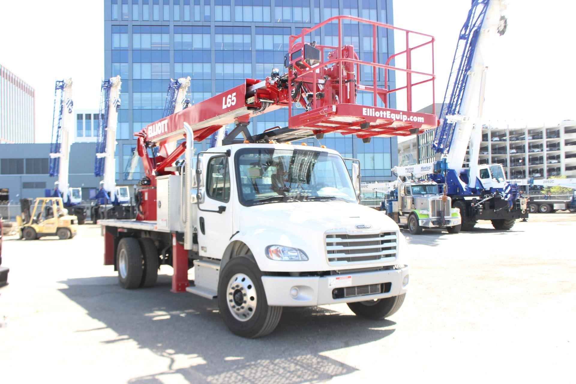 2025 Elliott L65R