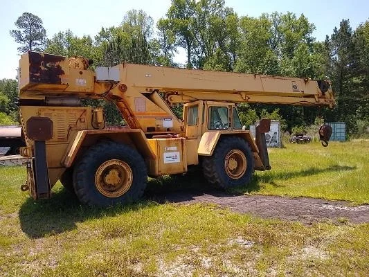 1981 GROVE RT58C