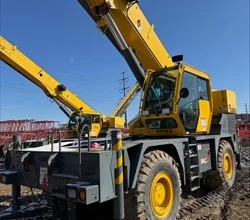 2017 Grove RT530E-2
