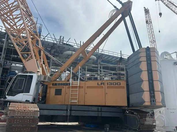 2011 Liebherr LR1300