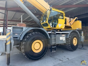 2011 Grove RT880E