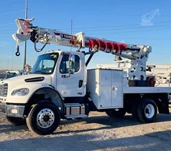 2024 TEREX COMMANDER 4047 MOUNTED ON 2026 FREIGHTLINER BUSINESS CLASS M2 106