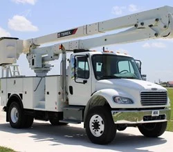 2019 TEREX TC55 MOUNTED ON 2019 FREIGHTLINER BUSINESS CLASS M2 106