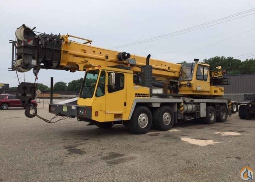 2007 Grove TMS900E
