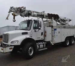 2008 TEREX COMMANDER 6060 MOUNTED ON 2008 FREIGHTLINER BUSINESS CLASS M2 112