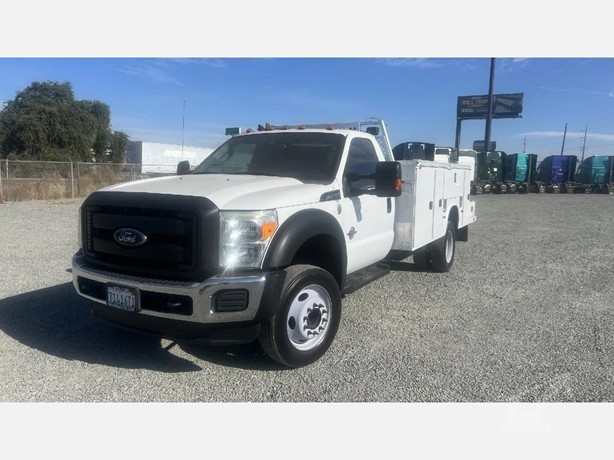 2015 STELLAR EC3200 MOUNTED ON 2015 FORD F550 SD