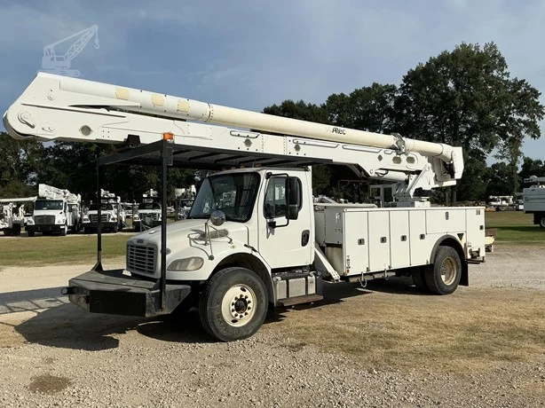 2015 ALTEC AN67 MOUNTED ON 2016 FREIGHTLINER BUSINESS CLASS M2 106