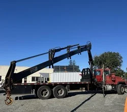 2000 Hiab 125-4 MOUNTED ON 2000 MACK RD688S