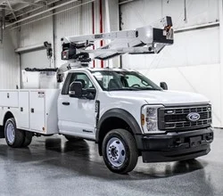 2026 Versalift SST40EIH MOUNTED ON 2026 FORD F550