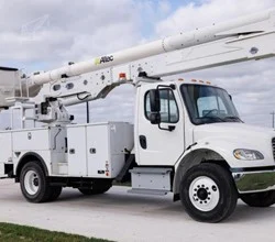 2019 Altec AA55 MH MOUNTED ON 2019 FREIGHTLINER BUSINESS CLASS M2 106