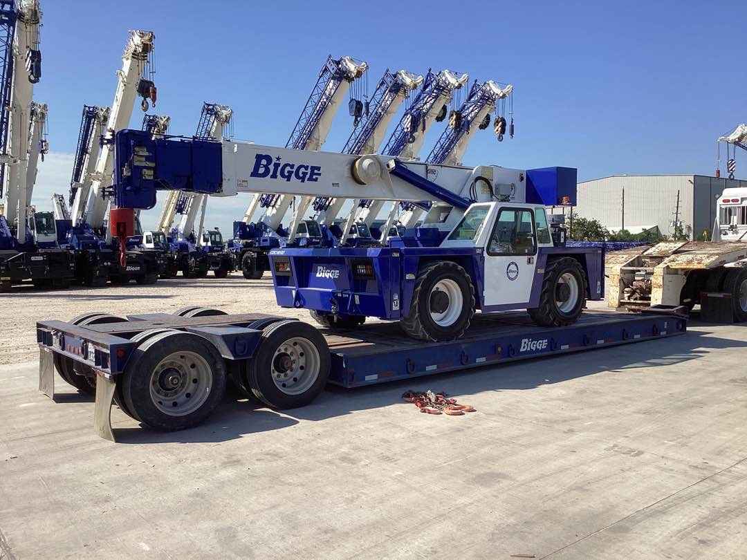 2014 Broderson IC-250-3D