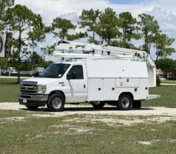 2026 DUR-A-LIFT DVS29DC MOUNTED ON 2026 FORD E350 SD