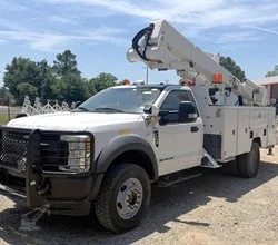 2019 ETI ETCMH37IH MOUNTED ON 2019 FORD F550