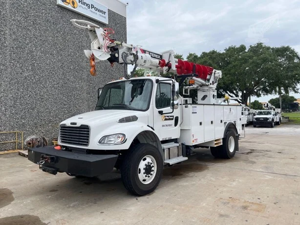 2024 TEREX COMMANDER 4047 MOUNTED ON 2024 FREIGHTLINER BUSINESS CLASS M2 106