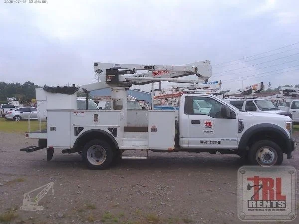 2019 VERSALIFT SST40EIH MOUNTED ON 2019 FORD F550