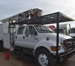 2004 Altec L36A MOUNTED ON 2004 FORD F750 XL
