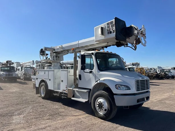 2018 ALTEC DM47BTR MOUNTED ON 2019 FREIGHTLINER BUSINESS CLASS M2 106