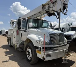 2010 Altec DM47TR MOUNTED ON 2010 INTERNATIONAL DURASTAR 4300