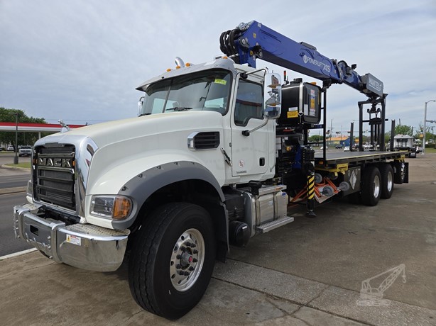 2026 PM PL74S MOUNTED ON 2026 MACK GRANITE 64FT