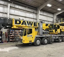 2012 Grove TMS700E