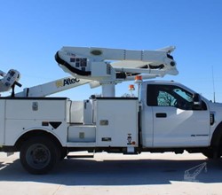 2019 ALTEC AT41M MOUNTED ON 2019 FORD F550