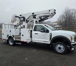 2024 VERSALIFT VST47MHI MOUNTED ON 2024 FORD F550 SD