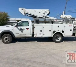 2020 VERSALIFT VST40MHI MOUNTED ON 2020 RAM 5500 HD