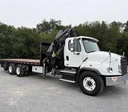 2015 Hiab XS322E-5 HIPRO MOUNTED ON 2016 FREIGHTLINER 114SD