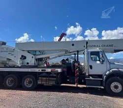 2010 National NBT55 MOUNTED ON 2010 FREIGHTLINER BUSINESS CLASS M2 112