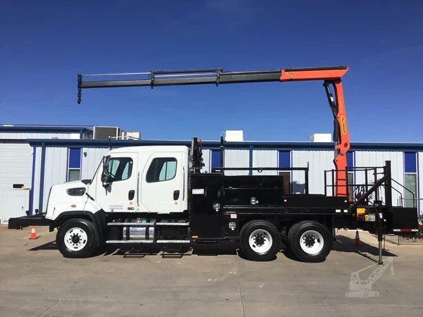 2016 PALFINGER PK11001CM MOUNTED ON 2016 FREIGHTLINER 108SD