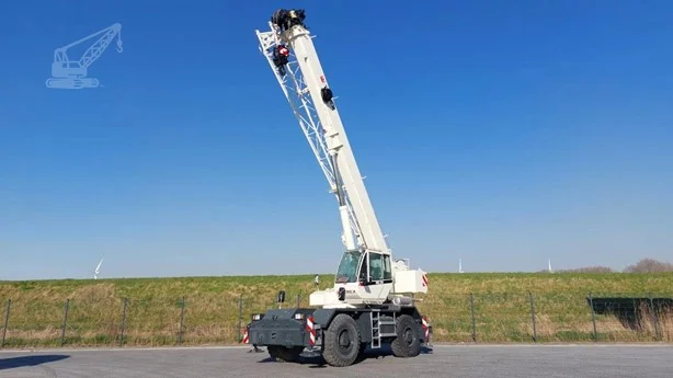 2011 Terex RC30