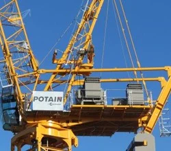 2015 Potain MR418