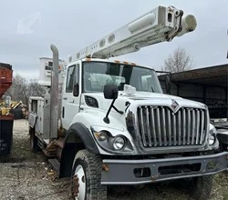 2010 TEREX COMMANDER 4040 MOUNTED ON 2010 TEREX FDB4000