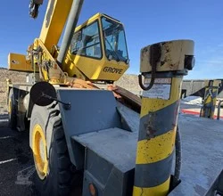 2005 Grove RT530E