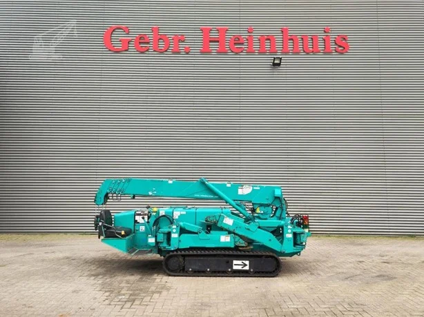 2009 MAEDA MC305CRME-2