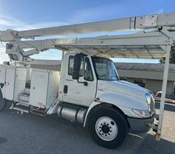 2012 Terex HI RANGER 5TC-55 MOUNTED ON 2012 INTERNATIONAL DURASTAR 4300