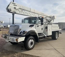 2011 Terex HRX55 MOUNTED ON 2011 INTERNATIONAL WORKSTAR 7400