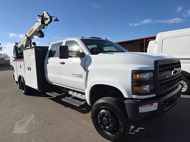 2022 PALFINGER PSC8029 MOUNTED ON 2022 CHEVROLET SILVERADO 5500HD