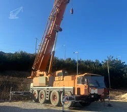 2001 LIEBHERR LTM1090-2