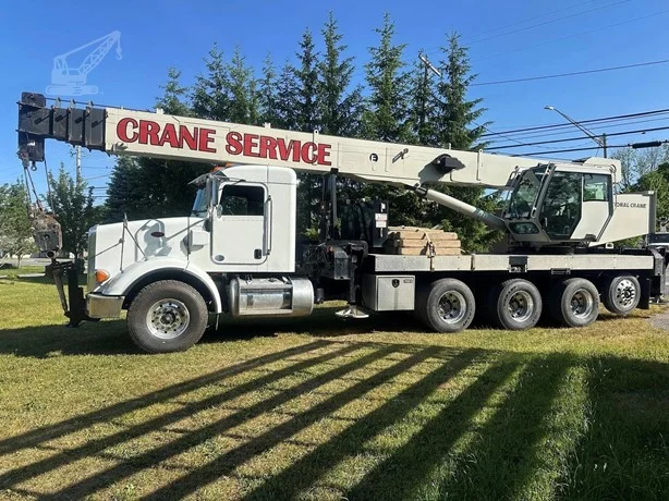 2014 National NBT40-1 MOUNTED ON 2013 PETERBILT 365 Boom Truck Cranes for Sale