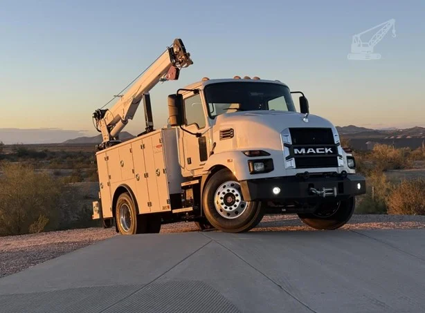 2026 STELLAR 12630 MOUNTED ON 2026 MACK MD7