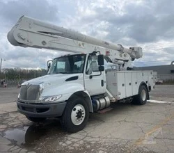 2017 ALTEC AA55 MH MOUNTED ON 2019 INTERNATIONAL DURASTAR 4300