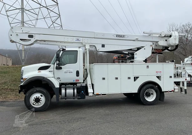 2021 VERSALIFT VN555MHI MOUNTED ON 2022 INTERNATIONAL HV