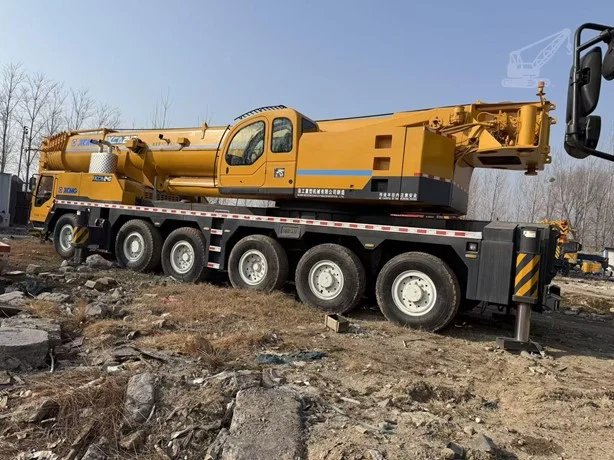 2023 XCMG QAY240
