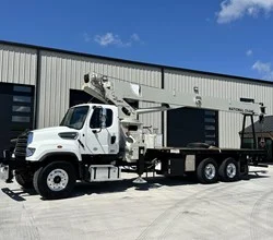 2019 National NBT30H-2 MOUNTED ON 2019 FREIGHTLINER 114SD