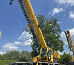 2024 Grove GRT655