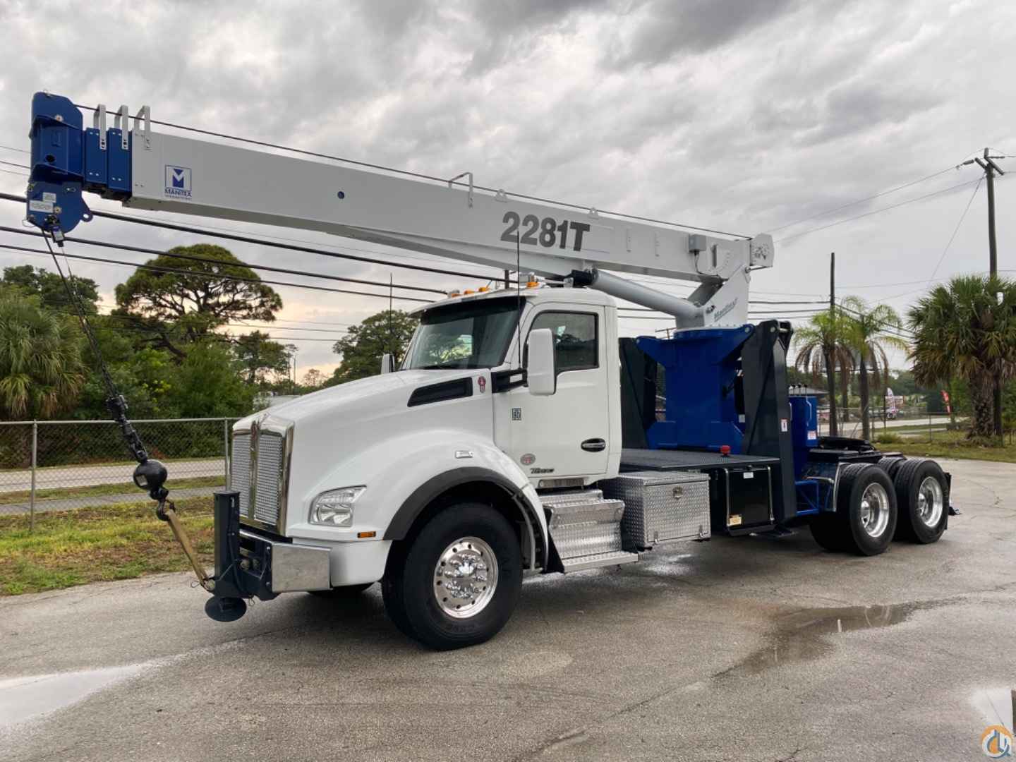 2018 Manitex 2281 T