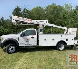 2019 VERSALIFT SST40EIH MOUNTED ON 2019 FORD F550